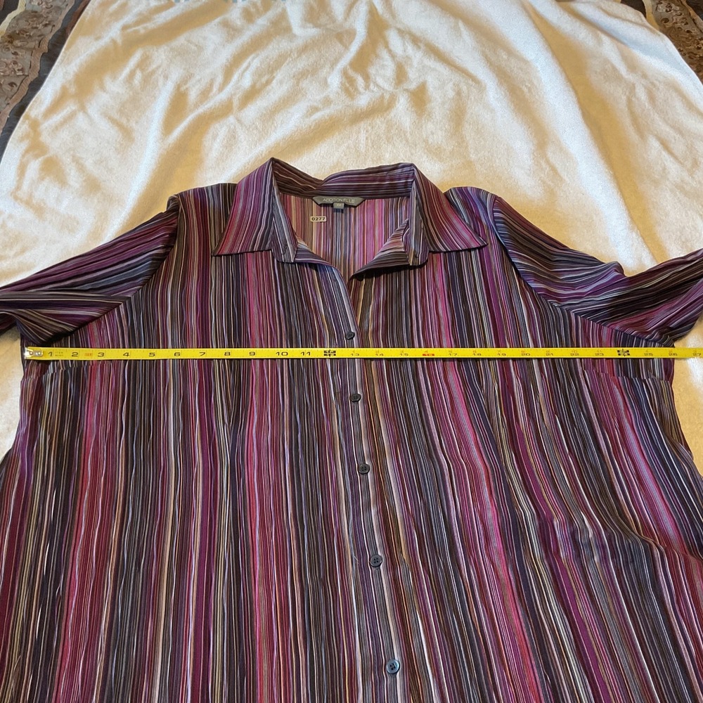 Addition Elle Button Up Top Women 22 Purple Excellent Striped Plisse 3/4 Sleeve - Picture 3 of 6